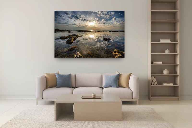 שקיעה ויהלומים — הדמיה של היצירה על קיר בחלל